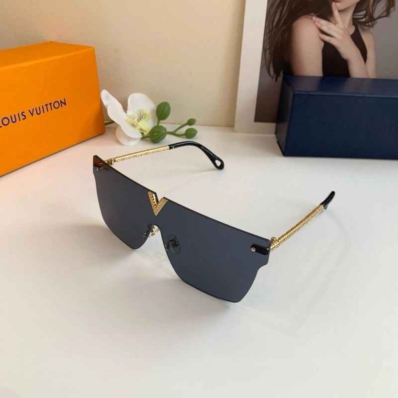 Louis Vuitton Sunglasses FashionForward 280640