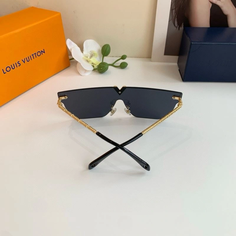 Louis Vuitton Sunglasses FashionForward 280640