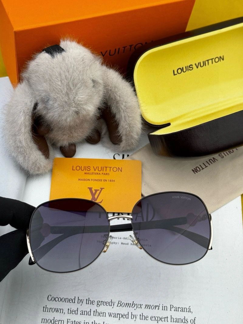 Soft Louis Vuitton Sunglasses 280639