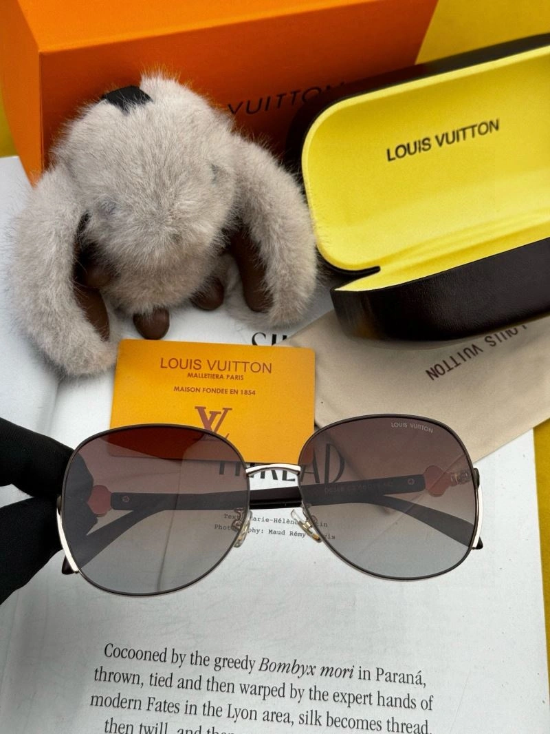 Soft Louis Vuitton Sunglasses 280639
