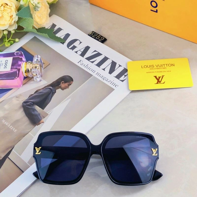 Louis Vuitton Sunglasses Cozy 280623