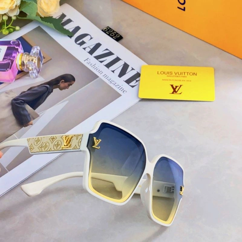 Louis Vuitton Sunglasses Cozy 280623