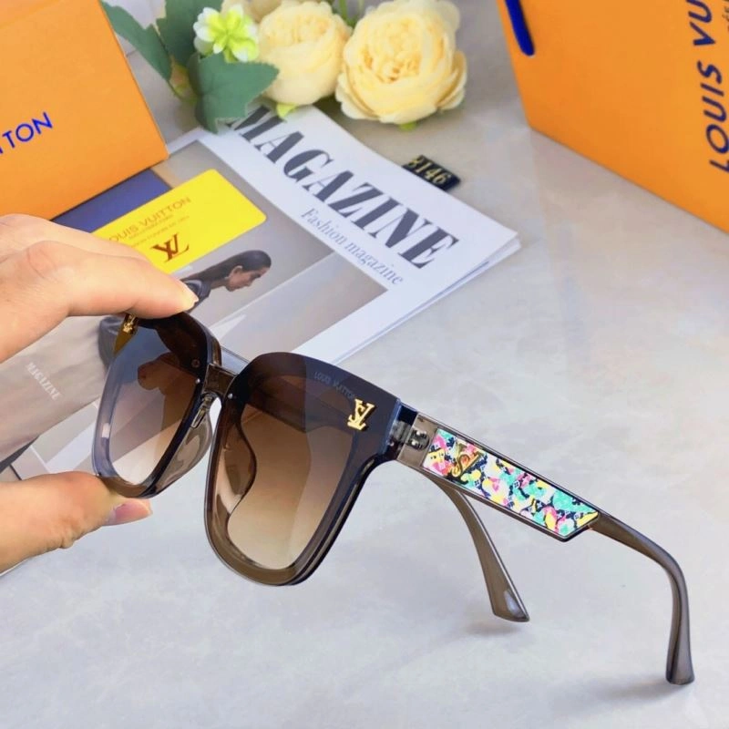 Louis Vuitton Sunglasses MultiPurpose 280622