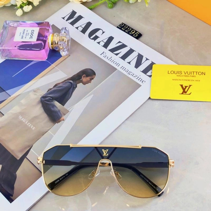 Minimalist Louis Vuitton Sunglasses 280618