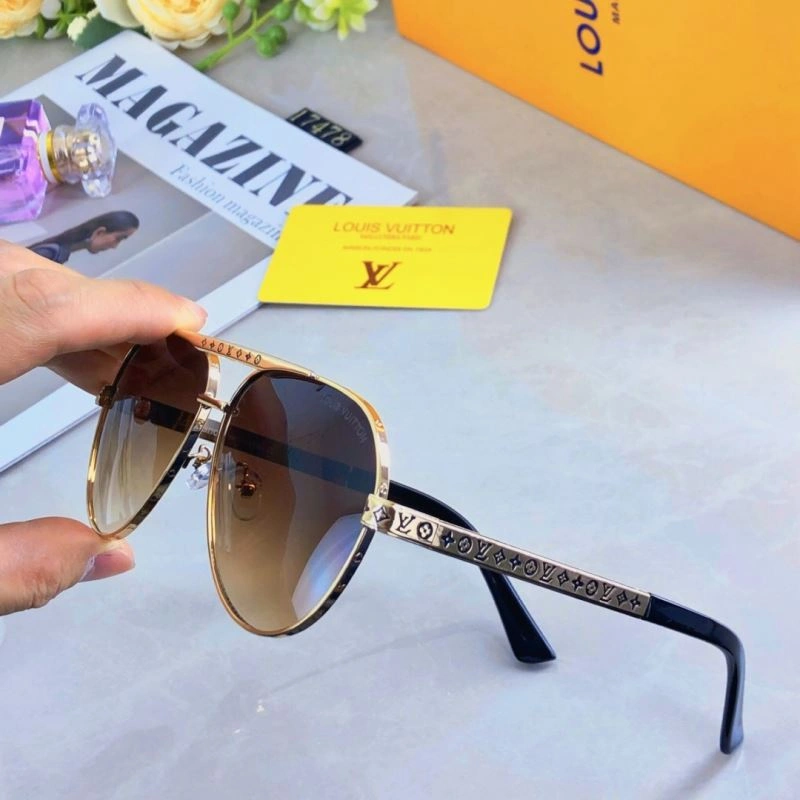 Louis Vuitton Sunglasses Youthful 280632