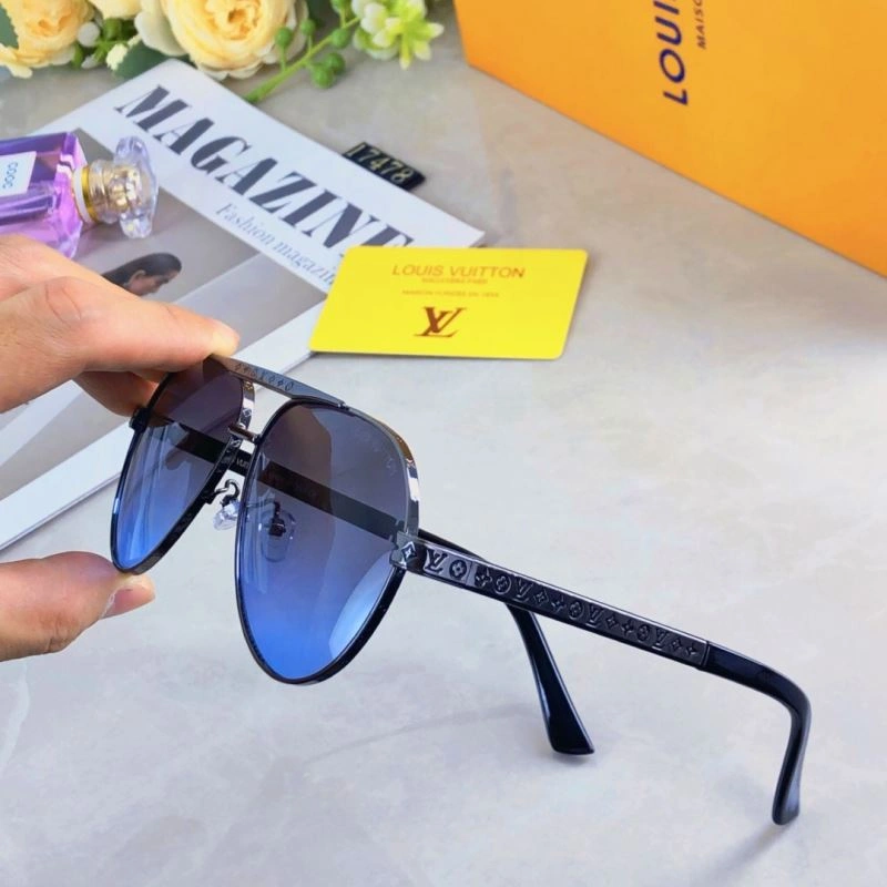 Louis Vuitton Sunglasses Youthful 280632