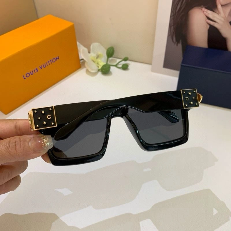 Trendy Louis Vuitton Sunglasses 280619