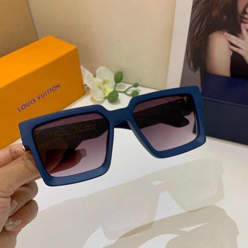 Contemporary Louis Vuitton Sunglasses 280608
