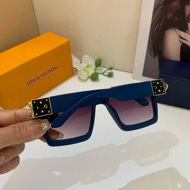 Contemporary Louis Vuitton Sunglasses 280608