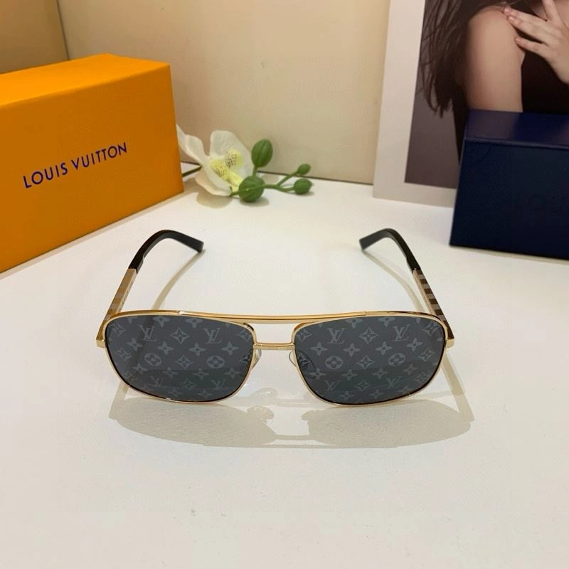 Functional Louis Vuitton Sunglasses 280609