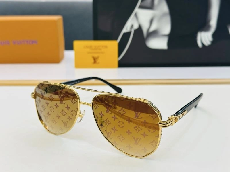 Refined Louis Vuitton Sunglasses 280637