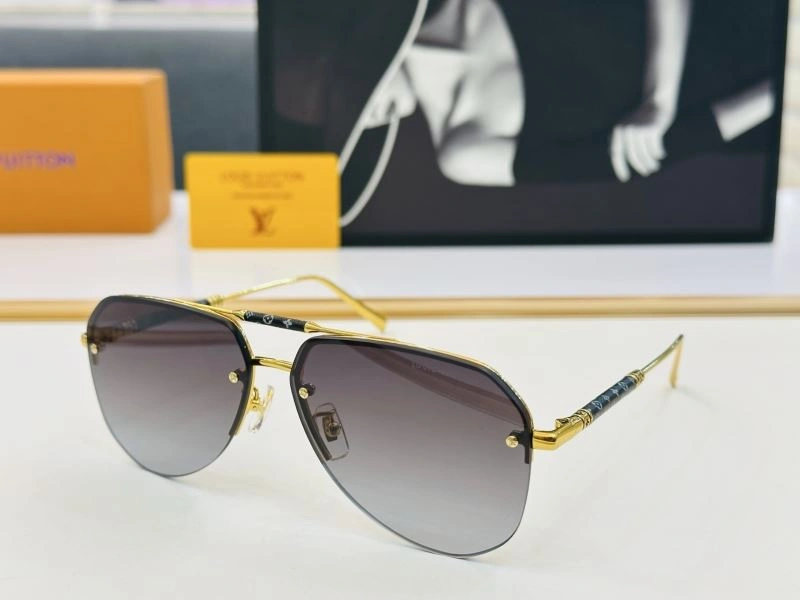 Sporty Louis Vuitton Sunglasses 280630