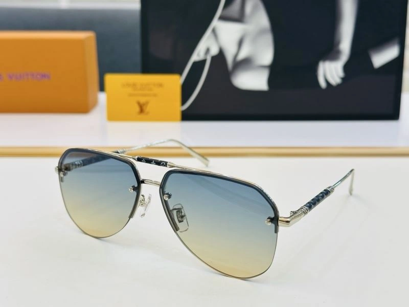 Sporty Louis Vuitton Sunglasses 280630