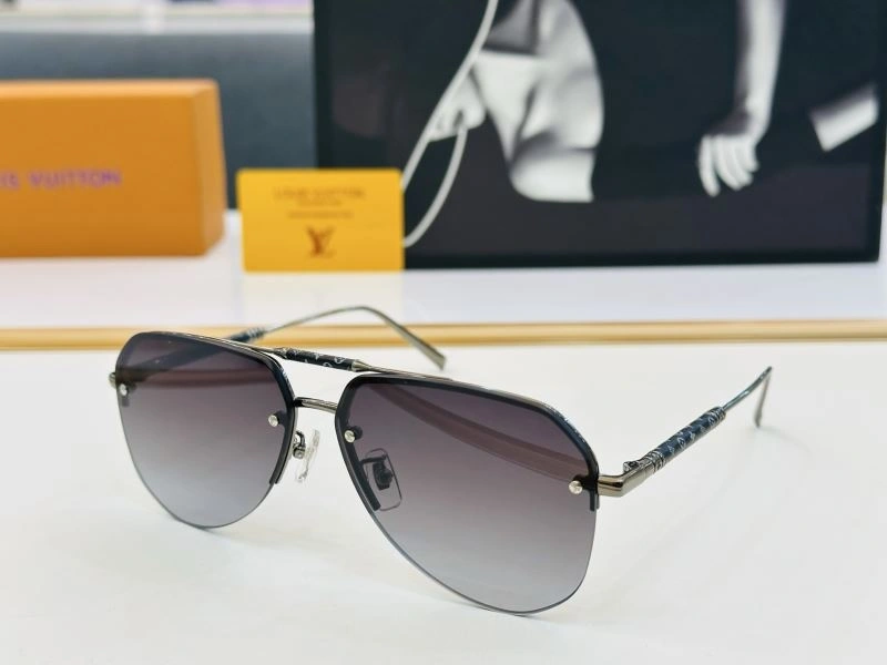 Sporty Louis Vuitton Sunglasses 280630