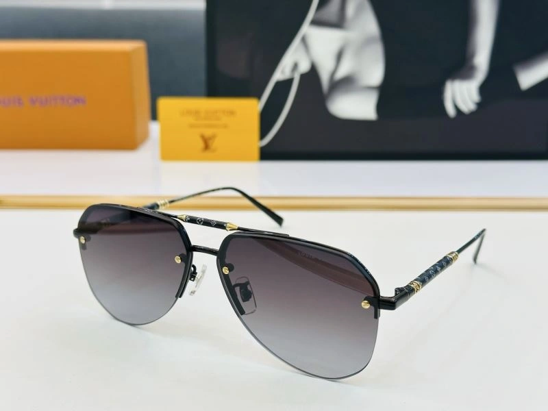 Sporty Louis Vuitton Sunglasses 280630
