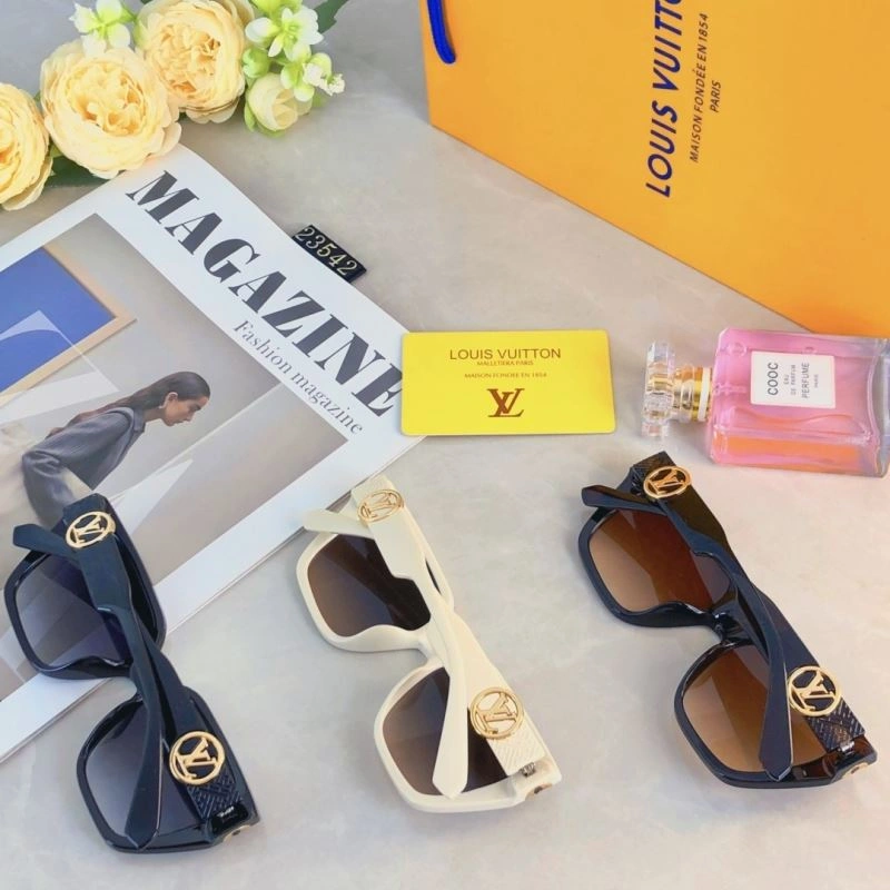 Stylish Louis Vuitton Sunglasses 280607
