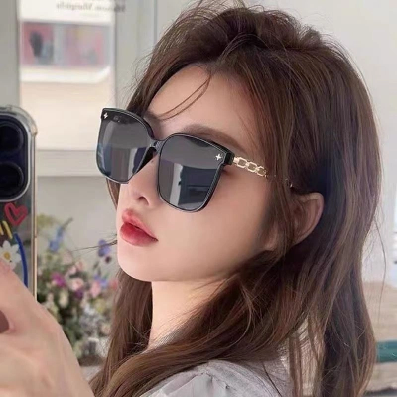 Louis Vuitton Sunglasses Sporty 280633