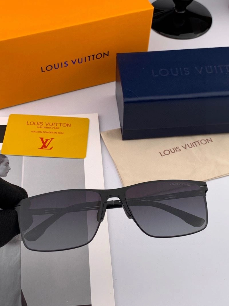 Louis Vuitton Sunglasses Fashionable 280625