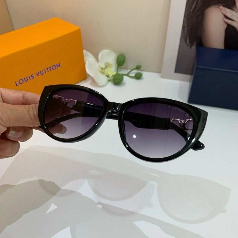 NewStyle Louis Vuitton Sunglasses 280611