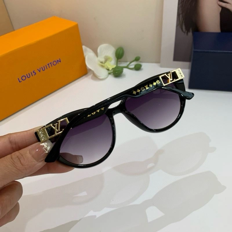 NewStyle Louis Vuitton Sunglasses 280611