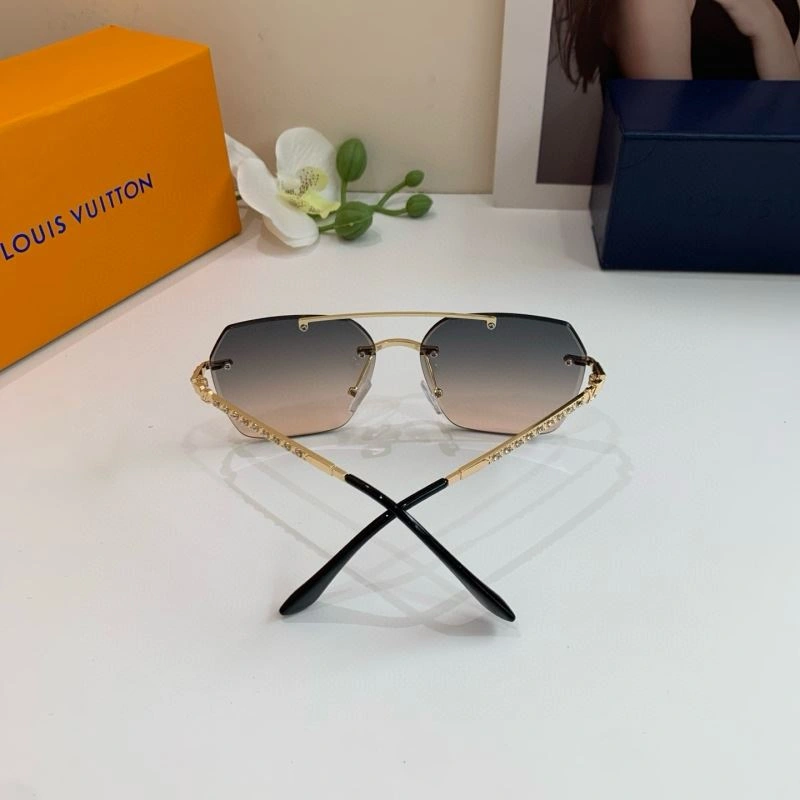 OnTrend Louis Vuitton Sunglasses 280605