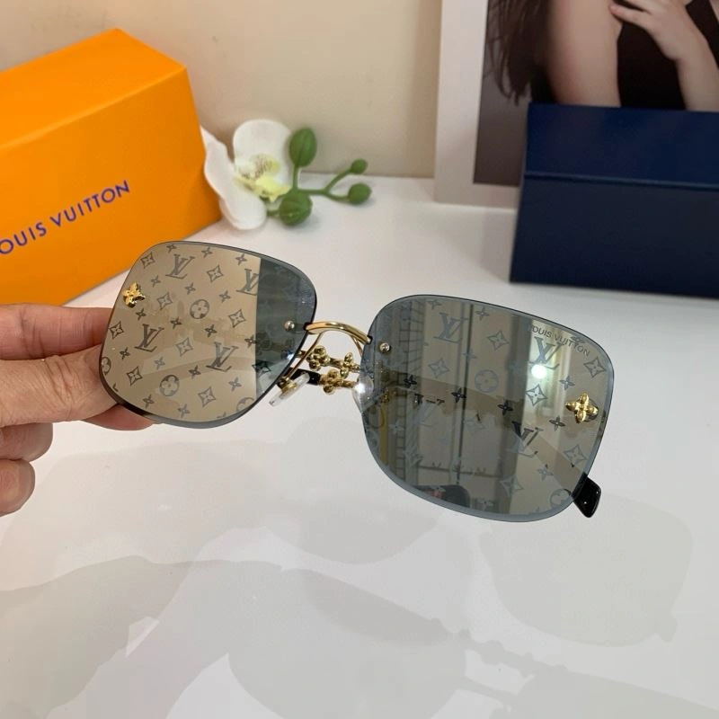 TimelessDesign Louis Vuitton Sunglasses 280602