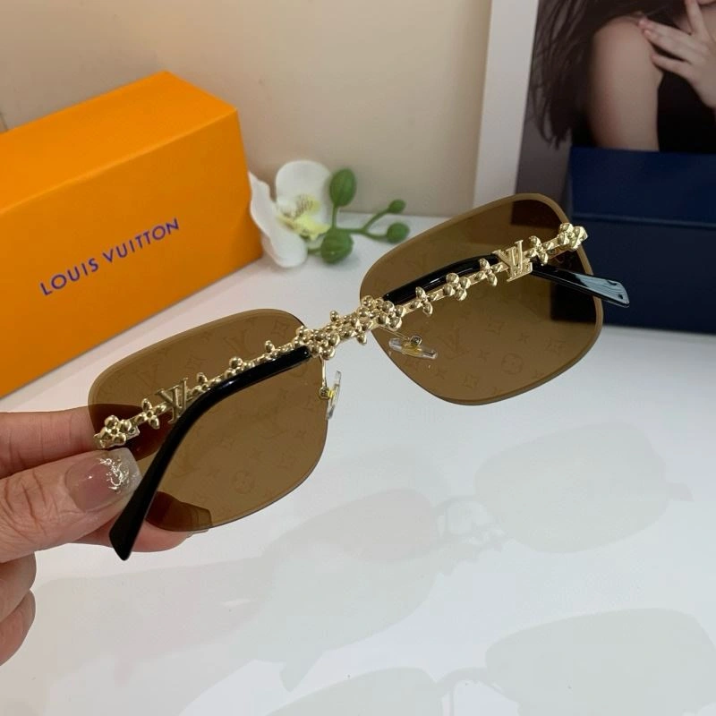 Neat Louis Vuitton Sunglasses 280604