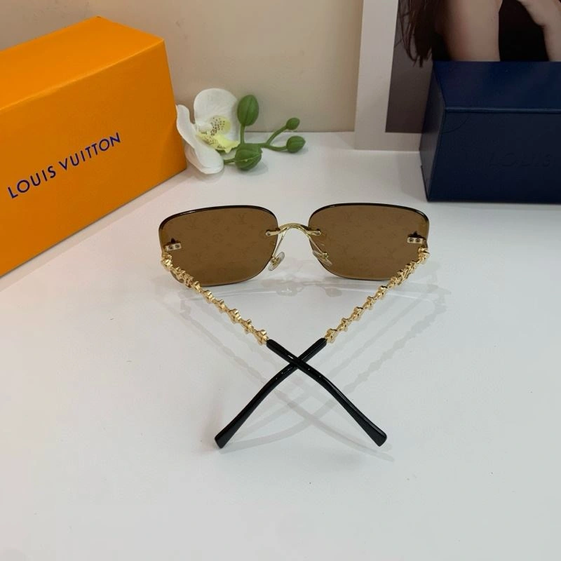 Neat Louis Vuitton Sunglasses 280604