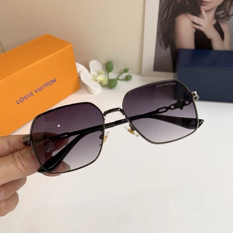 Cozy Louis Vuitton Sunglasses 280598