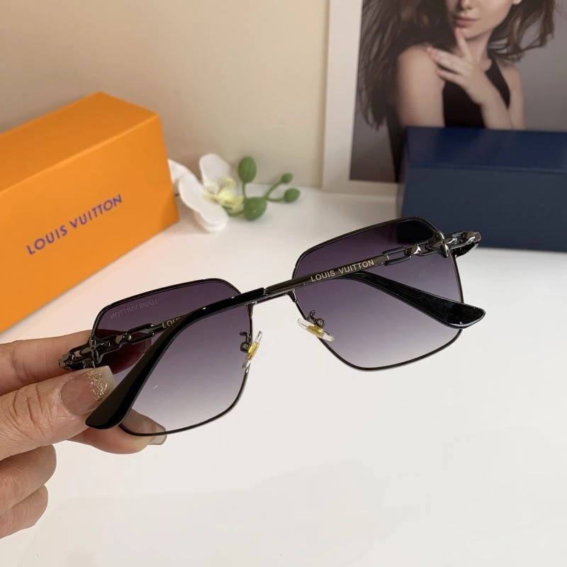 Cozy Louis Vuitton Sunglasses 280598
