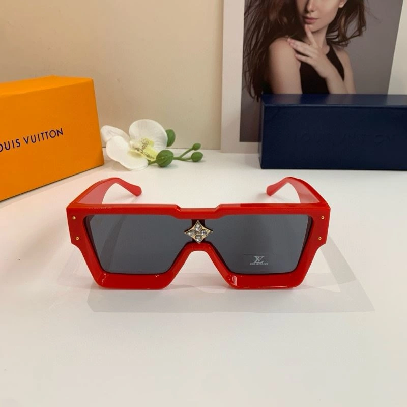 Louis Vuitton Sunglasses Durable 280596