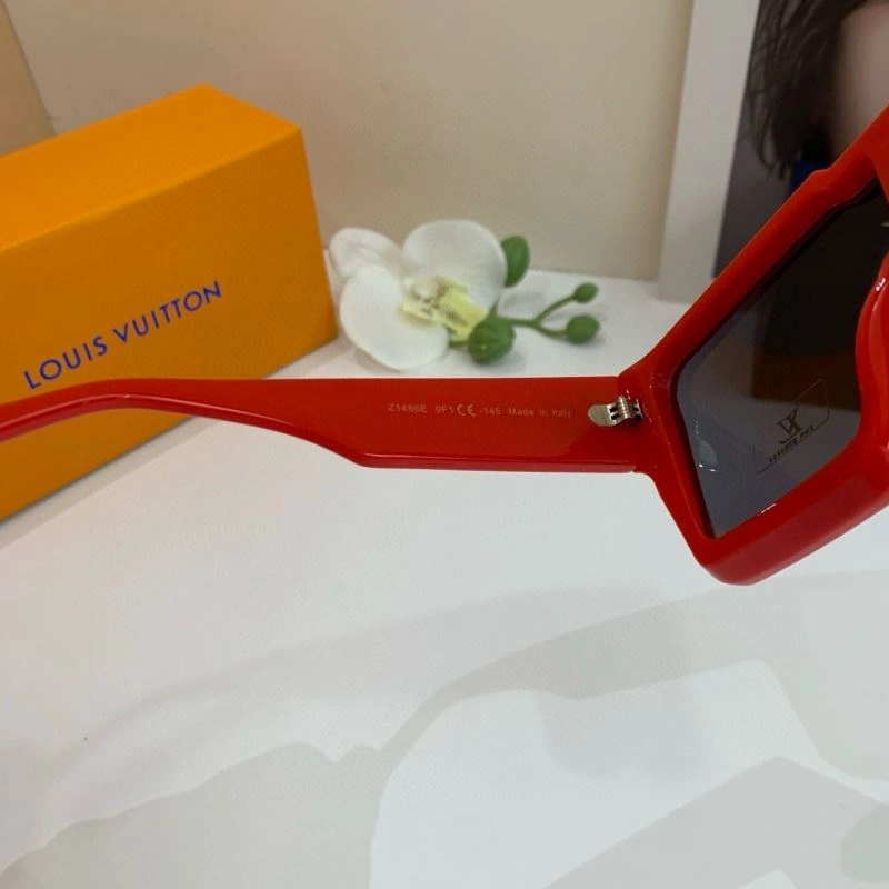 Louis Vuitton Sunglasses Durable 280596
