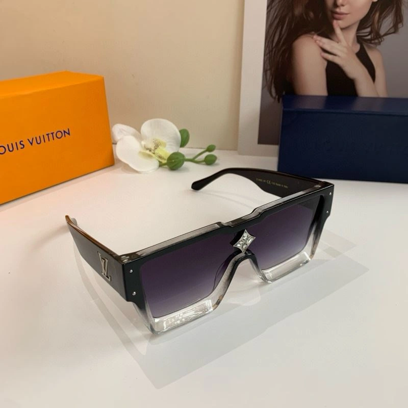Louis Vuitton Sunglasses Vibrant 280595