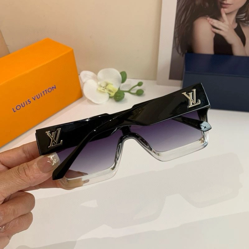 Louis Vuitton Sunglasses Vibrant 280595