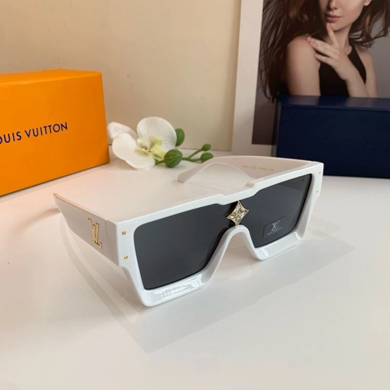 FlexibleFit Louis Vuitton Sunglasses 280593