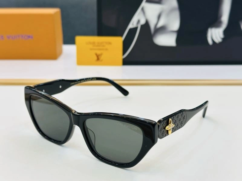 Louis Vuitton Sunglasses Upgraded 280591