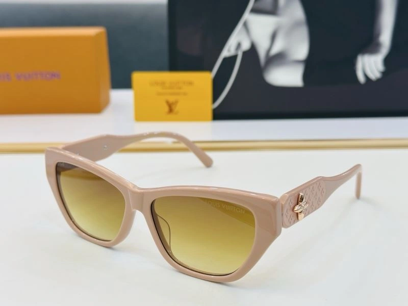 Louis Vuitton Sunglasses Upgraded 280591