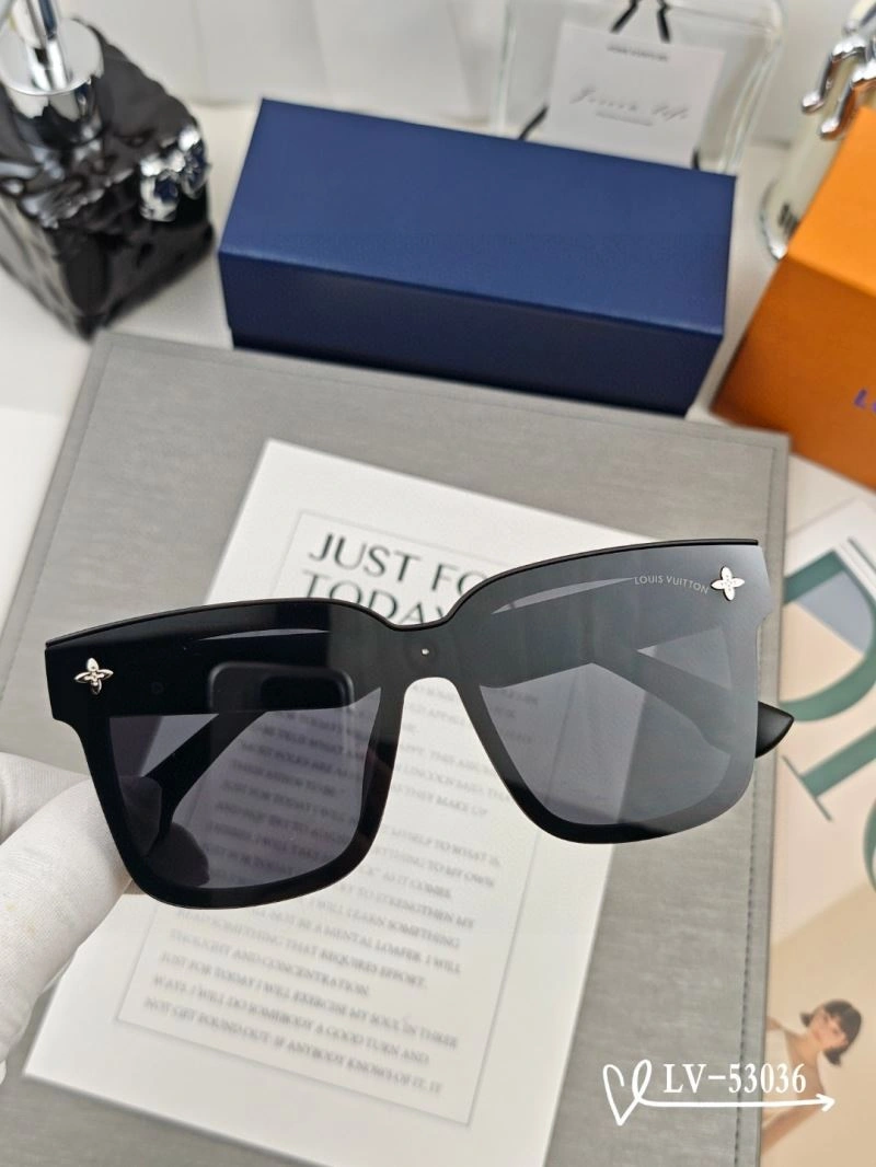 Louis Vuitton Sunglasses MultiPurpose 280586