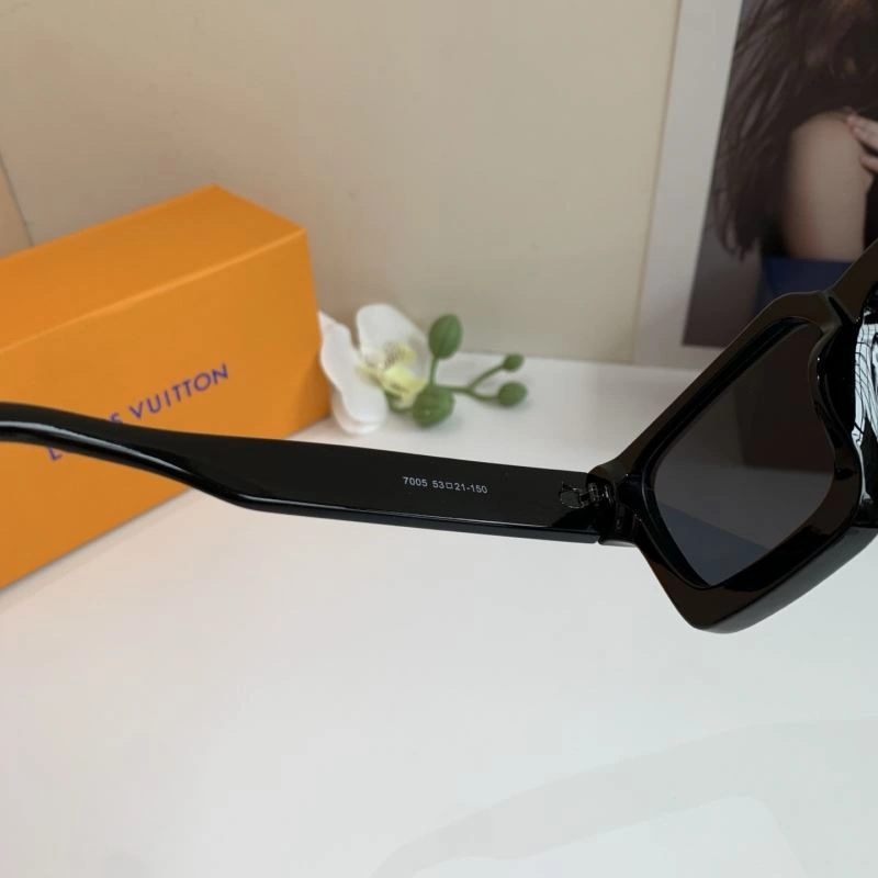Louis Vuitton Sunglasses Reliable 280576