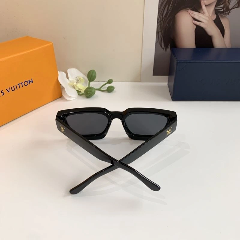 Louis Vuitton Sunglasses Reliable 280576