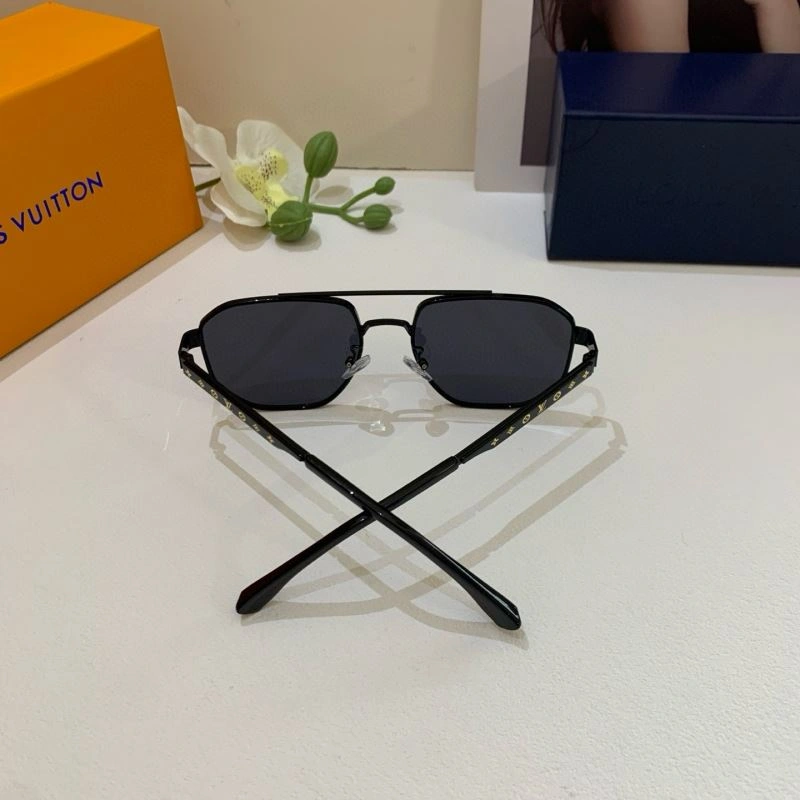 Louis Vuitton Sunglasses Upgraded 280583