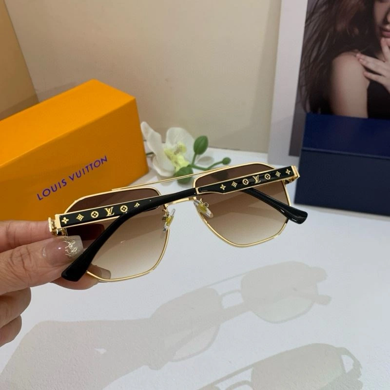 Louis Vuitton Sunglasses EyeCatching 280568
