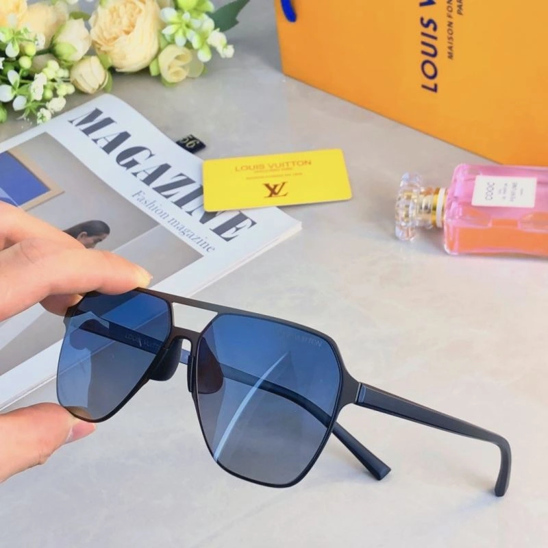 ModernLook Louis Vuitton Sunglasses 280592
