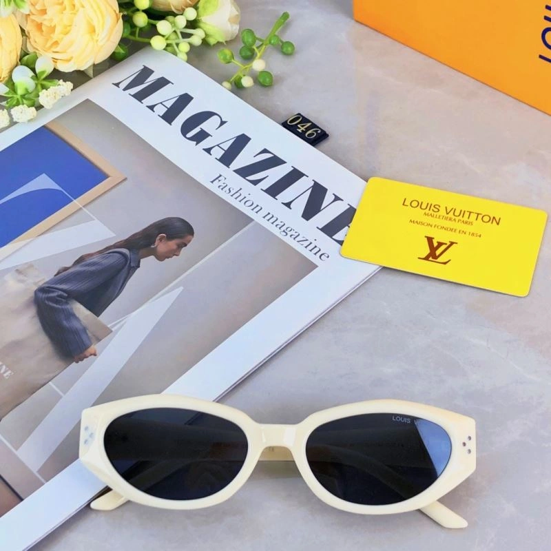Louis Vuitton Sunglasses Upgraded 280581