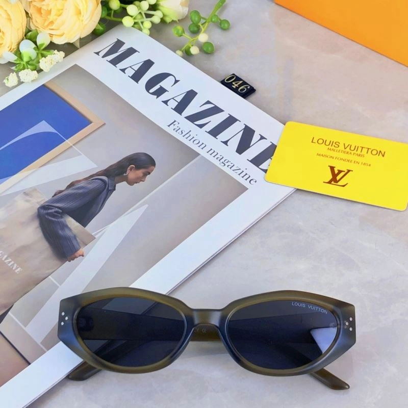 Louis Vuitton Sunglasses Upgraded 280581