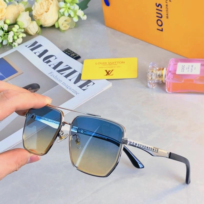 RelaxedFit Louis Vuitton Sunglasses 280585