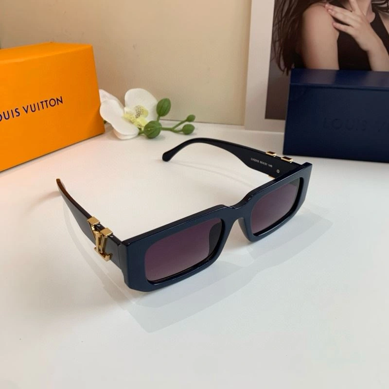 Sustainable Louis Vuitton Sunglasses 280572