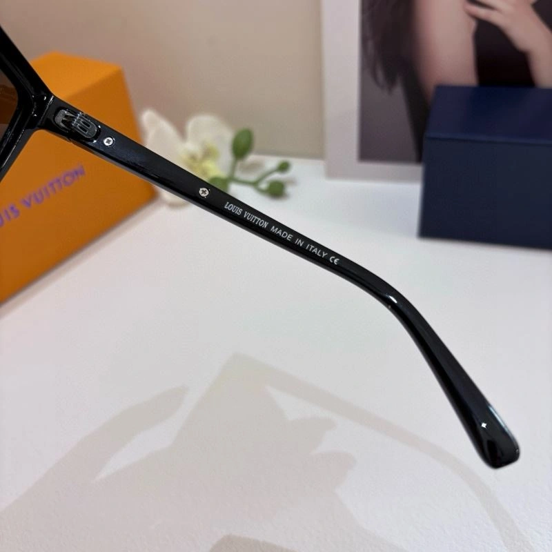 Trendy Louis Vuitton Sunglasses 280575