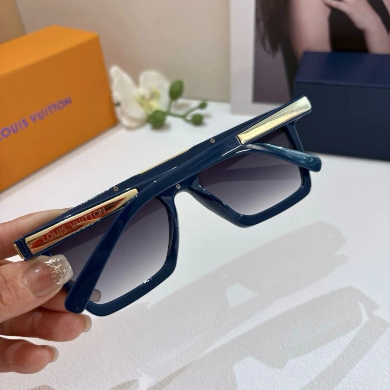 Elegant Louis Vuitton Sunglasses 280566