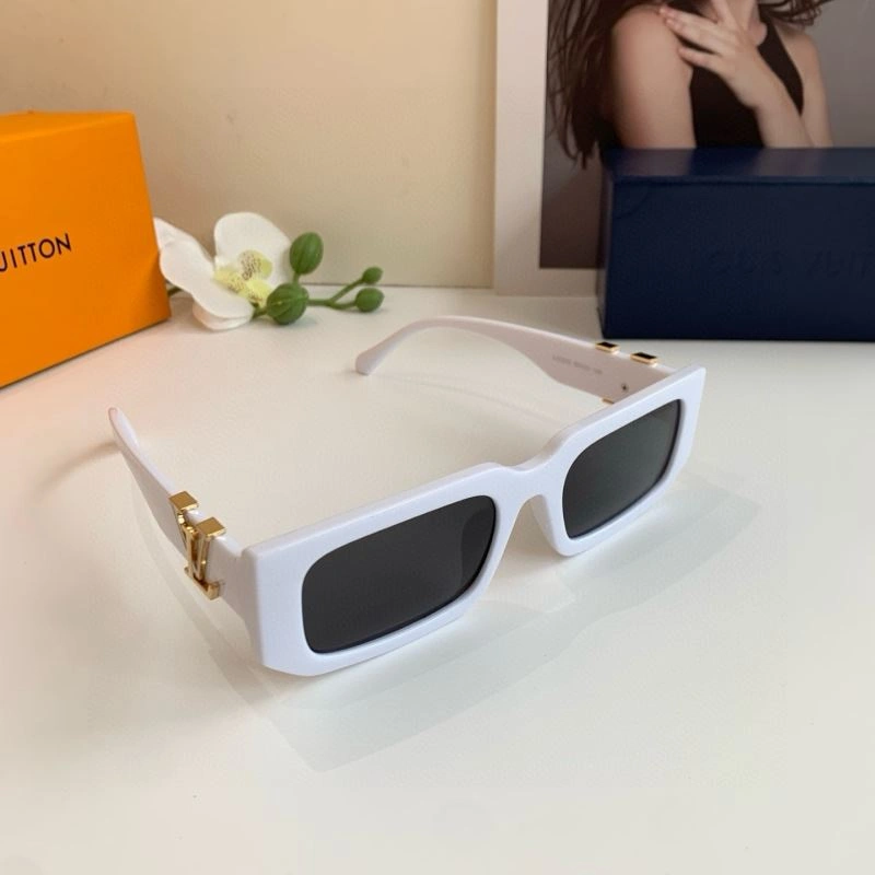 Youthful Louis Vuitton Sunglasses 280558